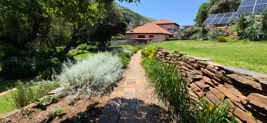 11 Bedroom Property for Sale in Groot Marico North West